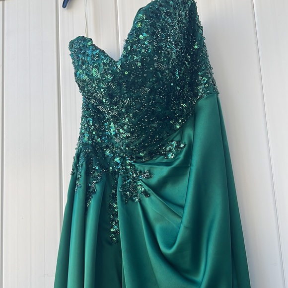 Size 10 dress Modessa Couture - Picture 4 of 7